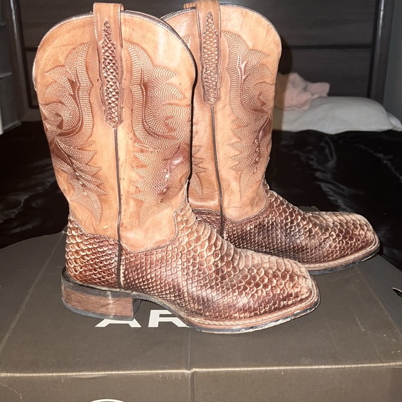 Ariat Men boots